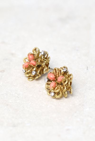 Vintage & Antique 18k Yellow Gold, Diamond & Coral Earrings - 2