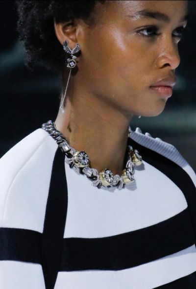 Louis Vuitton 2018 'Bionic Wings and Leaves' Earrings - 2