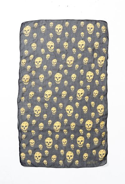                                         Skull Print Neckscarf-2