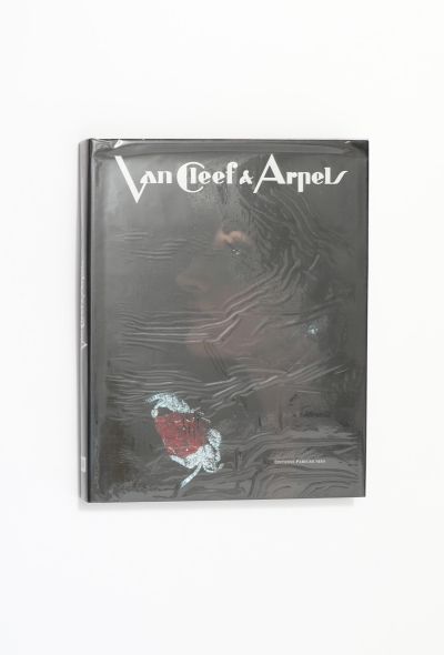                             1992 Van Cleef & Arpels Exhibition Book - 1