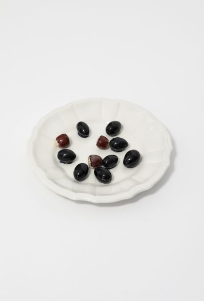                             Olive & Chestnut Trompe l'Oeil Plate - 1