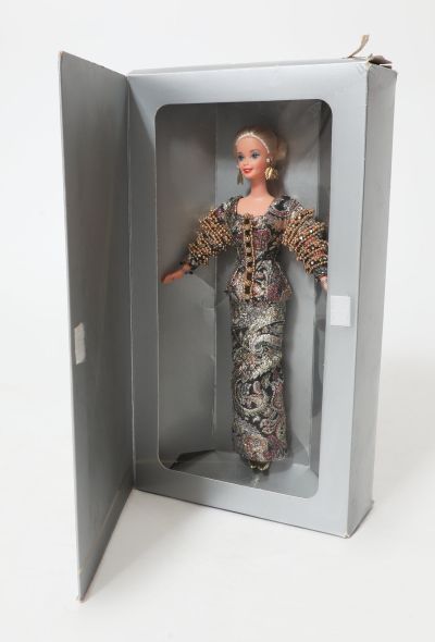                             Limited 1995 Haute Couture Barbie - 1