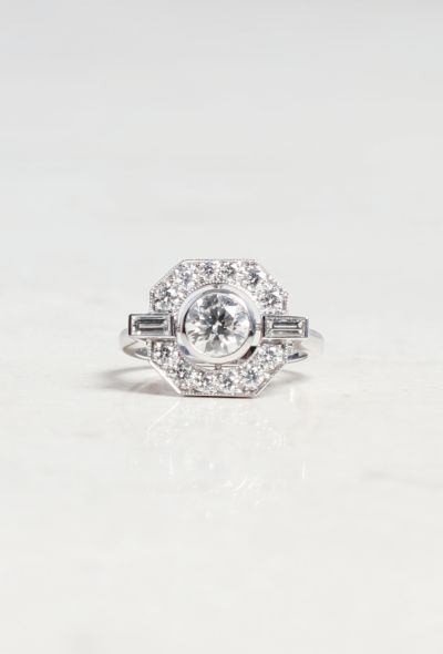                                         18k White Gold & Diamond Ring-1