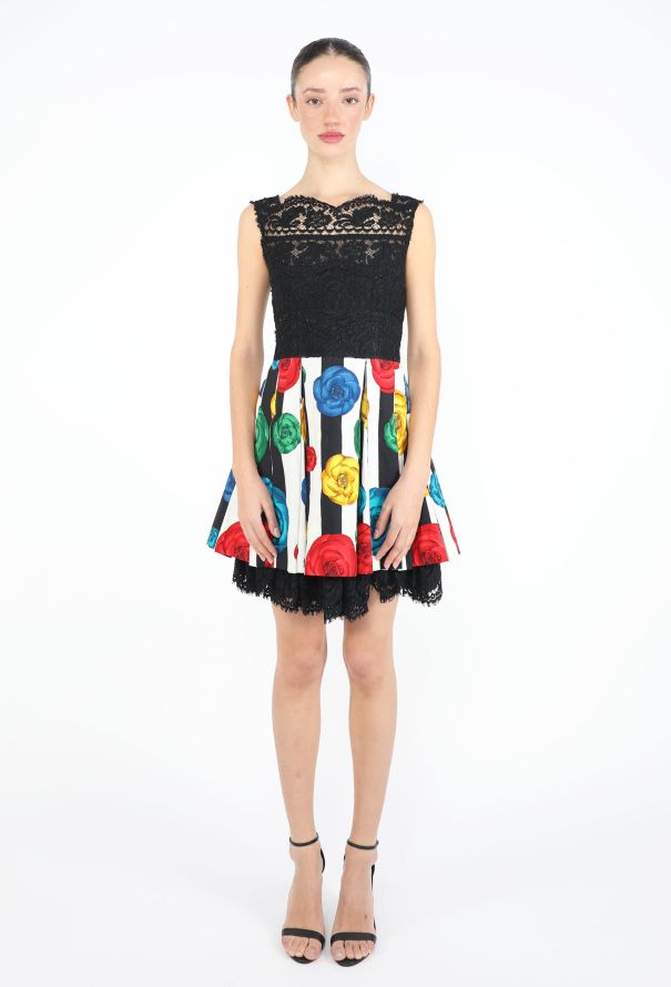 Chanel RARE S/S 1988 Guipure Pleated Camélia Dress - 4