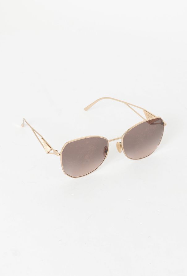 S/S 2023 Oversized Logo Sunglasses - Miu Miu | Authentic