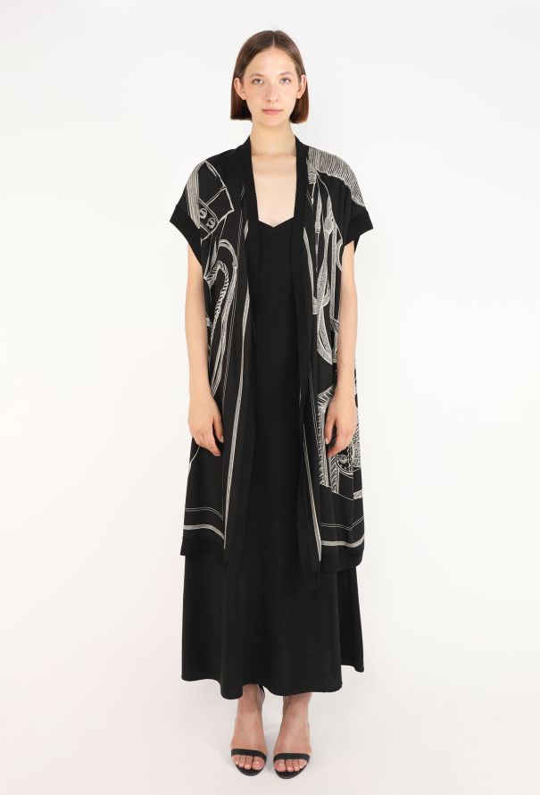 Hermès 'Zouaves et Dragons Finesse' Silk Kaftan, 2021 - 3