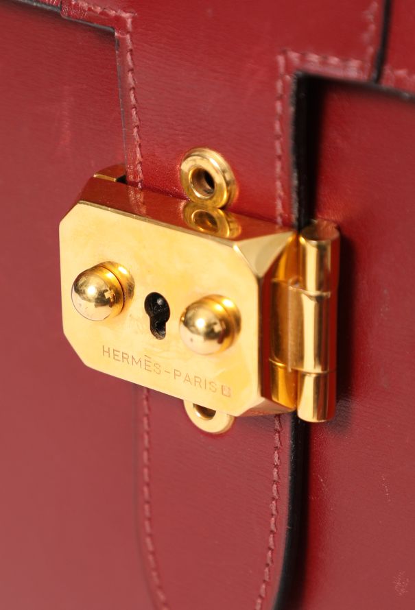 Hermès '90s Rouge H Box Sac à Dépêches - 18 Hermès '90s Rouge H Box Sac à Dépêches - 18