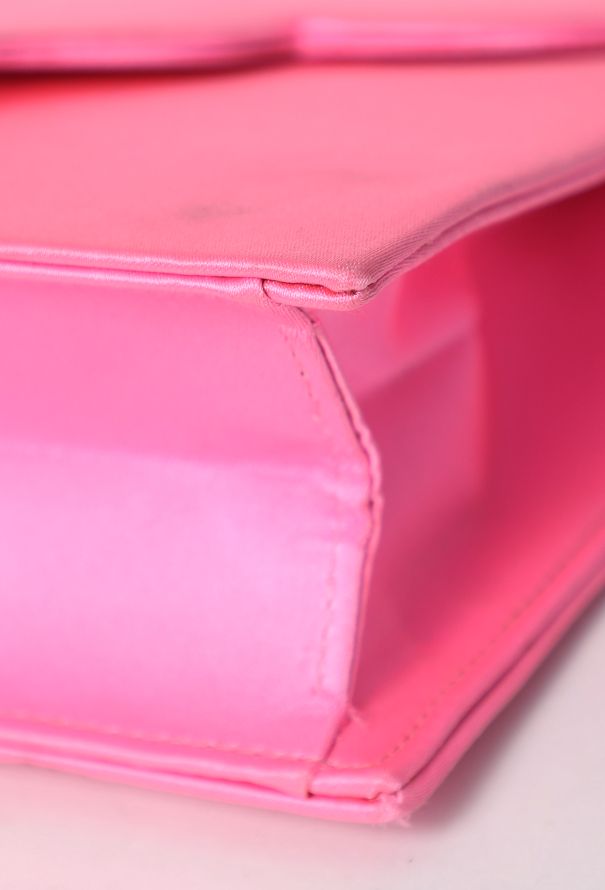 Saint Laurent '90s Satin Envelope Clutch - 8
