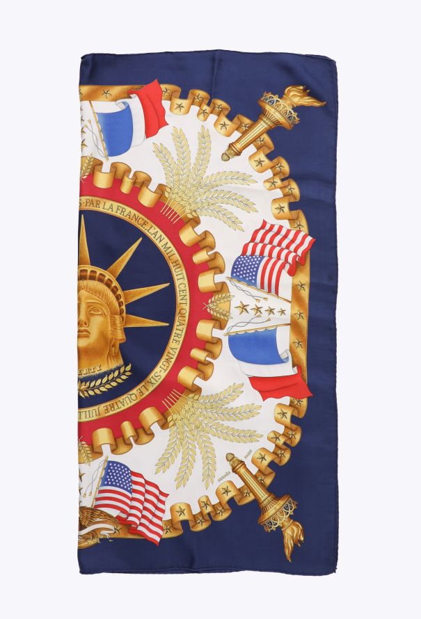 Hermès Rare 1986 'Liberty' Silk Scarf - 3