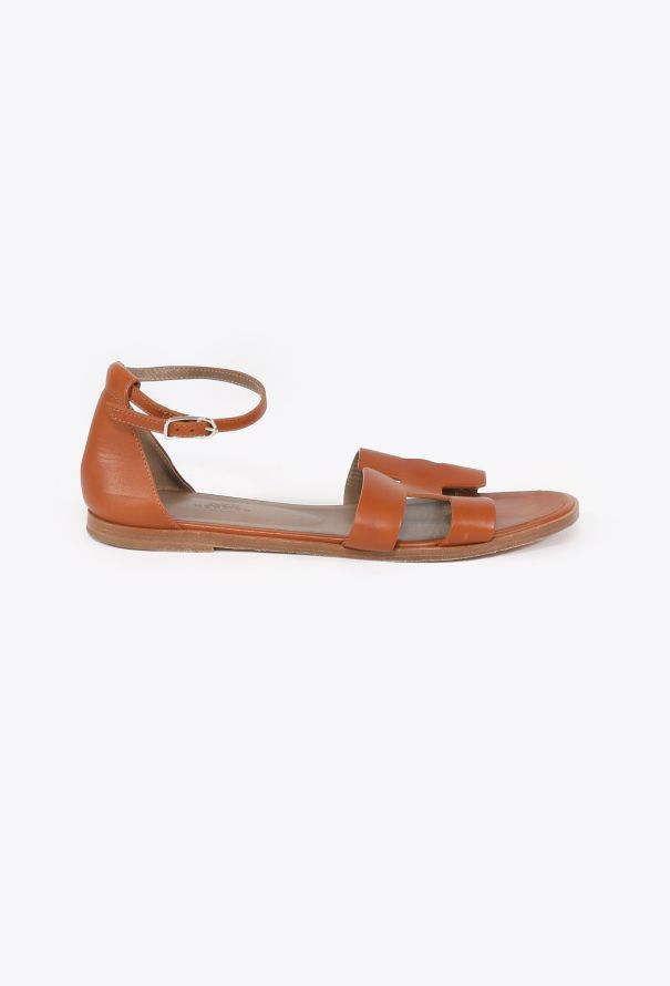 Hermès Calfskin Santorini Sandals, 2024 - 1