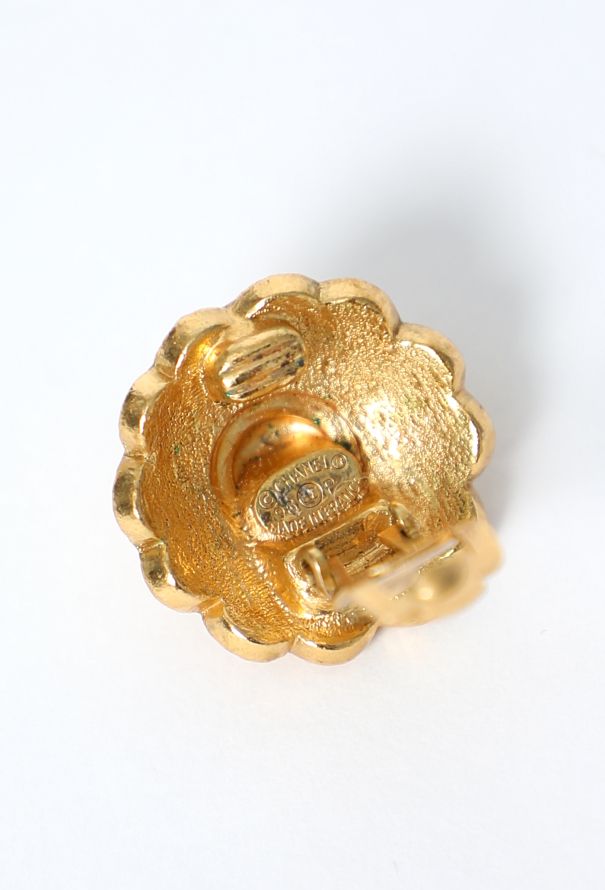 Chanel 1996 Mini Floral Clip-On Earrings - 4
