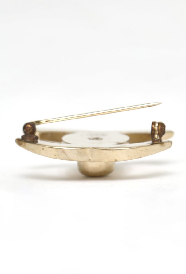 Chanel Resort 2018 'CC' Turnlock Brooch - 5