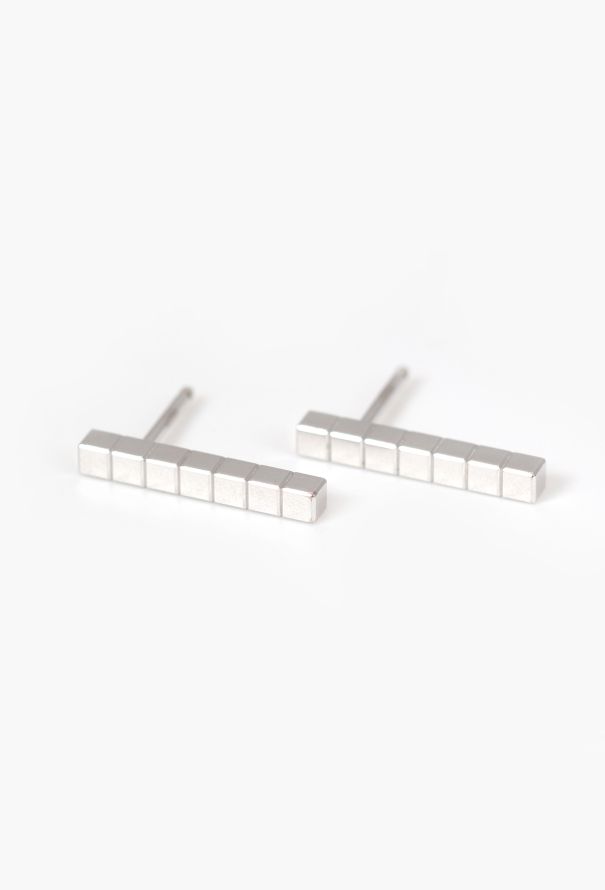 Chopard 18k White Gold Ice Cube Earrings - 3 Chopard 18k White Gold Ice Cube Earrings - 3