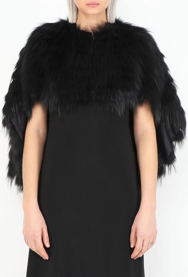 Louis Vuitton F/W 2017 Foxtail Capelet Jacket - 3