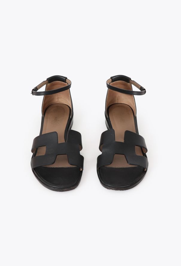 Hermès 2024 Calfskin 'Santorini' Sandals - 2