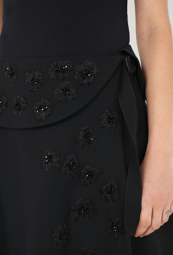 Dior F/W 2016 Embellished Floral Wrap Skirt - 4