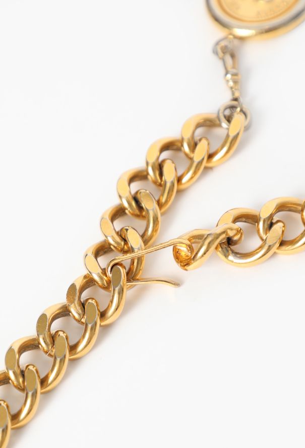 Chanel ICONIC '90s Chainlink Plaque Belt - 4