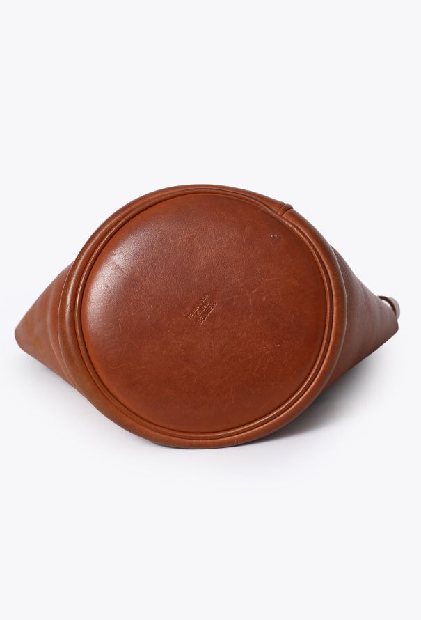 Hermès RARE Barenia Mangeoire PM Bucket Bag - 7