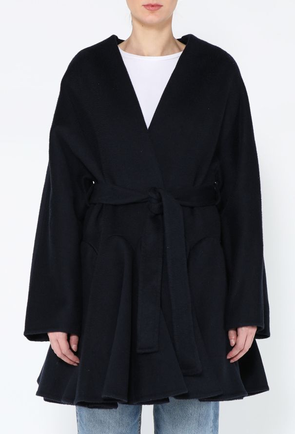 Alaïa S/S 2025 Cashmere Peplum Coat - 3