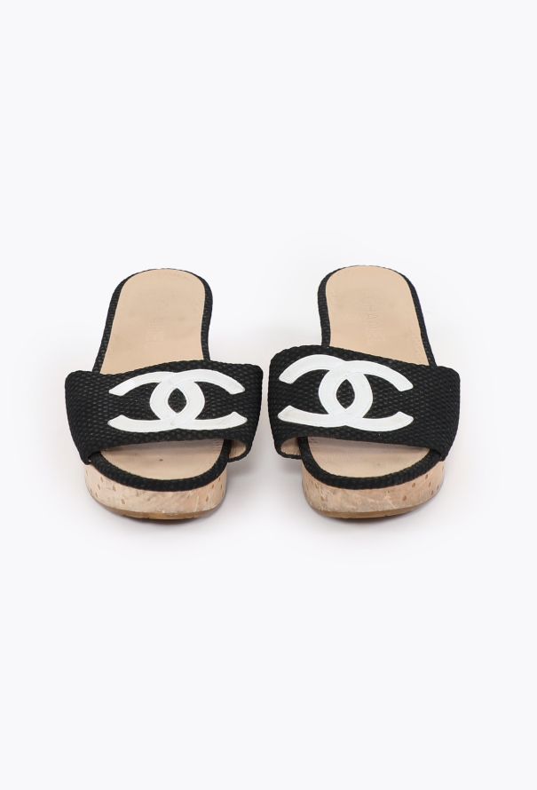 Chanel 2010 'CC' Wooden Sandals - 2