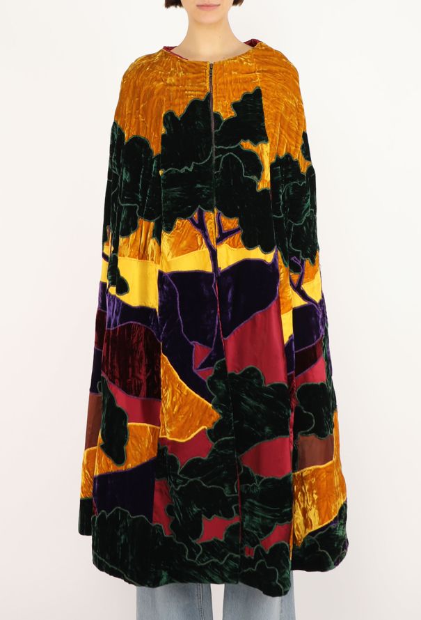 Norma Kamali Landscape Velvet Cape, 1970s - 2