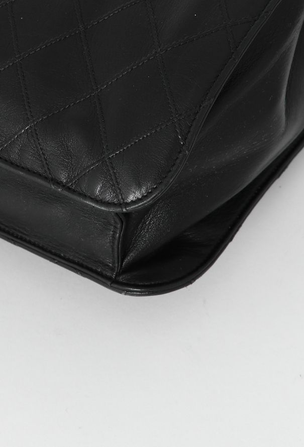 Chanel '80s Classic Quilted Pochette - 9 Chanel '80s Classic Quilted Pochette - 9
