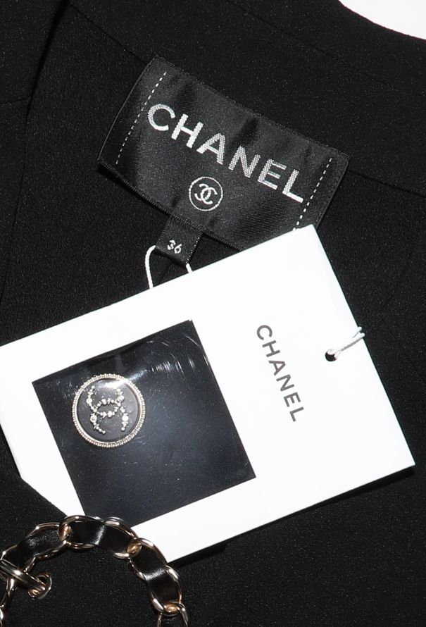 Chanel S/S 2020 Chainlink Buckle Coat - 9