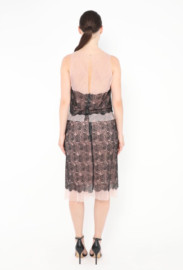 Chanel S/S 2003 Camélia Lace Ensemble - 5 Chanel S/S 2003 Camélia Lace Ensemble - 5