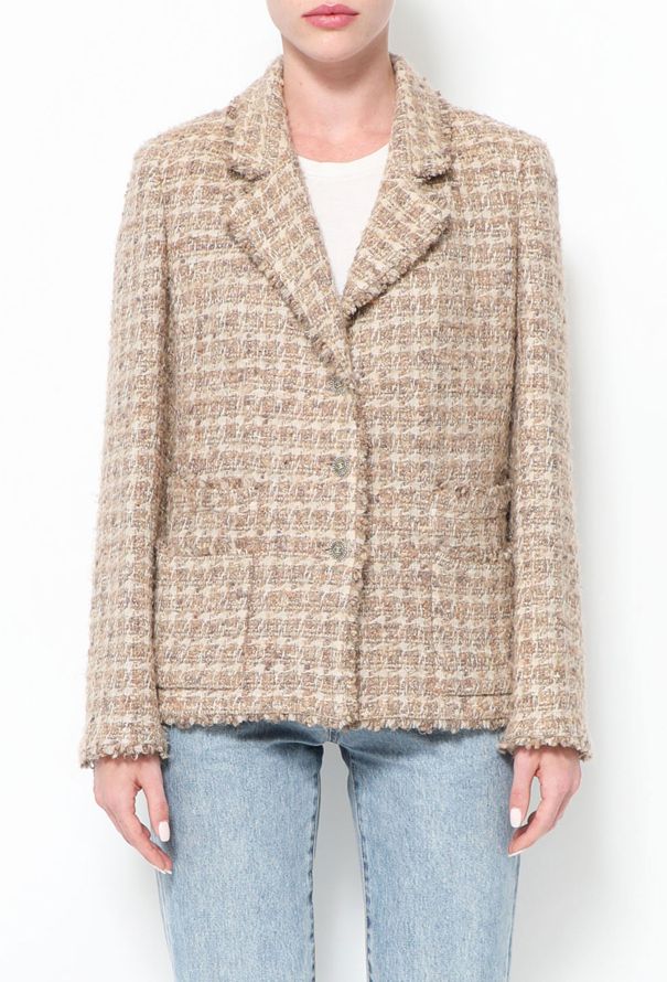 CHANEL Tweed Jacket 06 Model Size 36