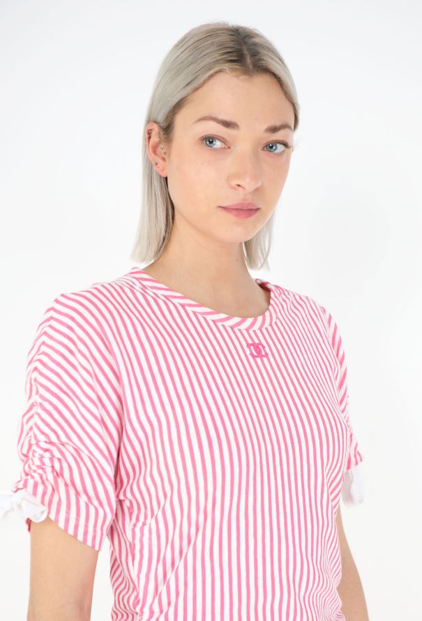 Chanel Resort 2019 'CC' Striped T-Shirt Dress - 4