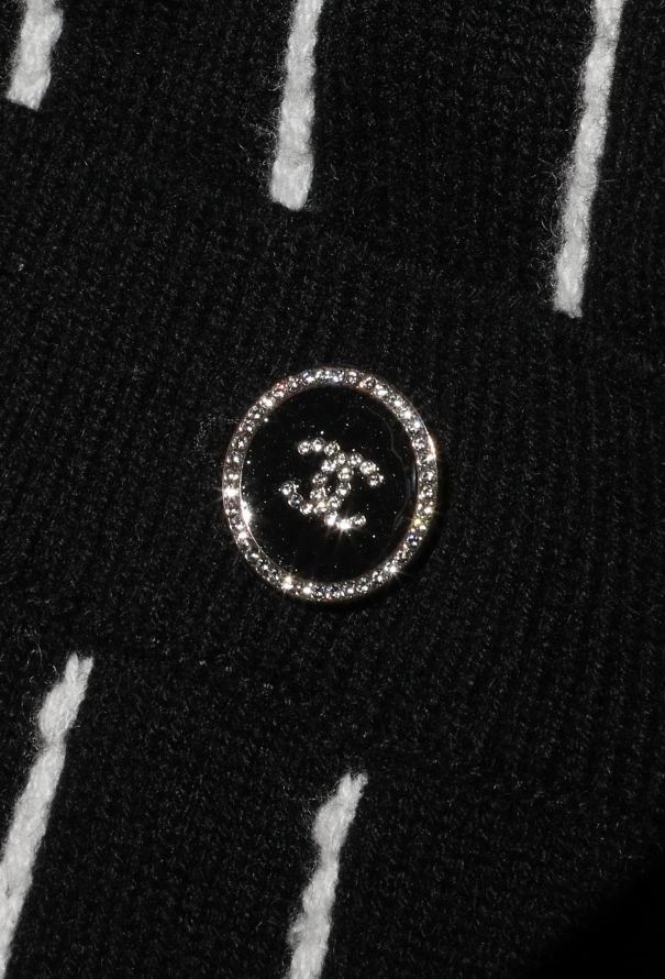 Chanel 2023 'CC' Striped Cashmere Cardigan - 6