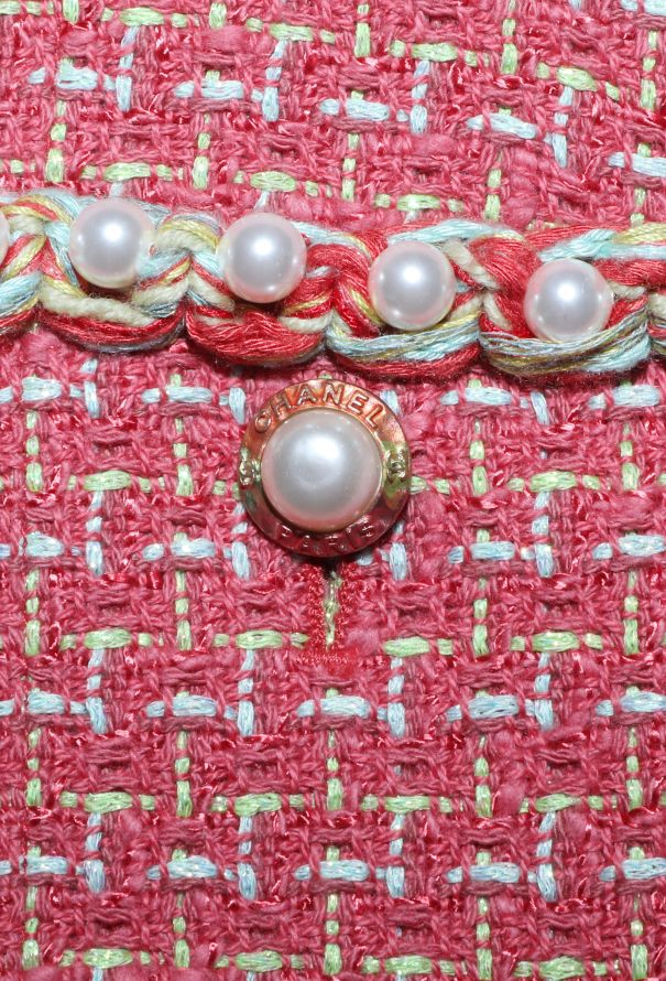 Chanel 2017 Pearl Trim Tweed Vest - 8