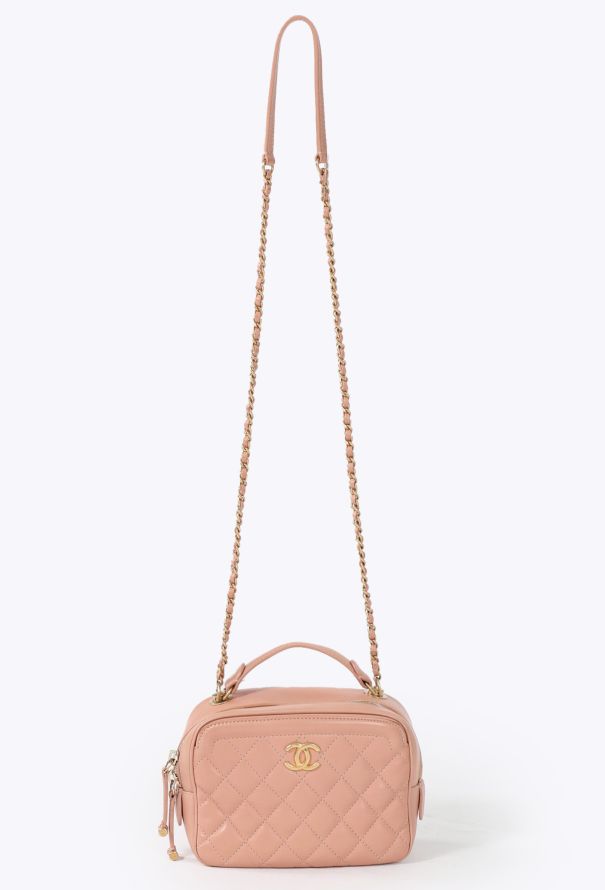 Chanel 2018 Small 'CC' Filigree Vanity Case - 1