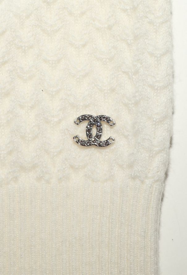 Chanel 2024 Textured Cashmere Sweater - 6 Chanel 2024 Textured Cashmere Sweater - 6
