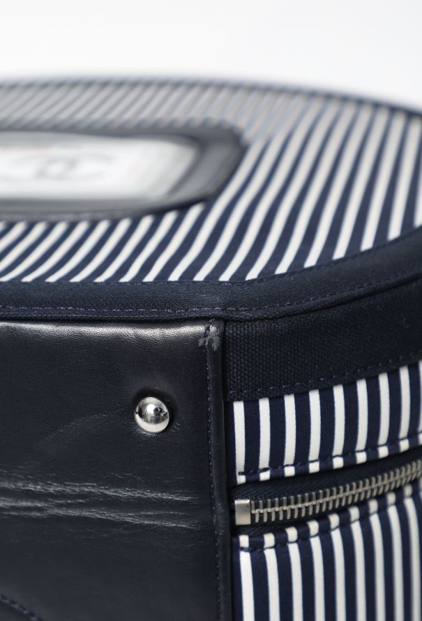 Chanel COLLECTOR Resort 2010 Rialto Striped Hat Box - 11