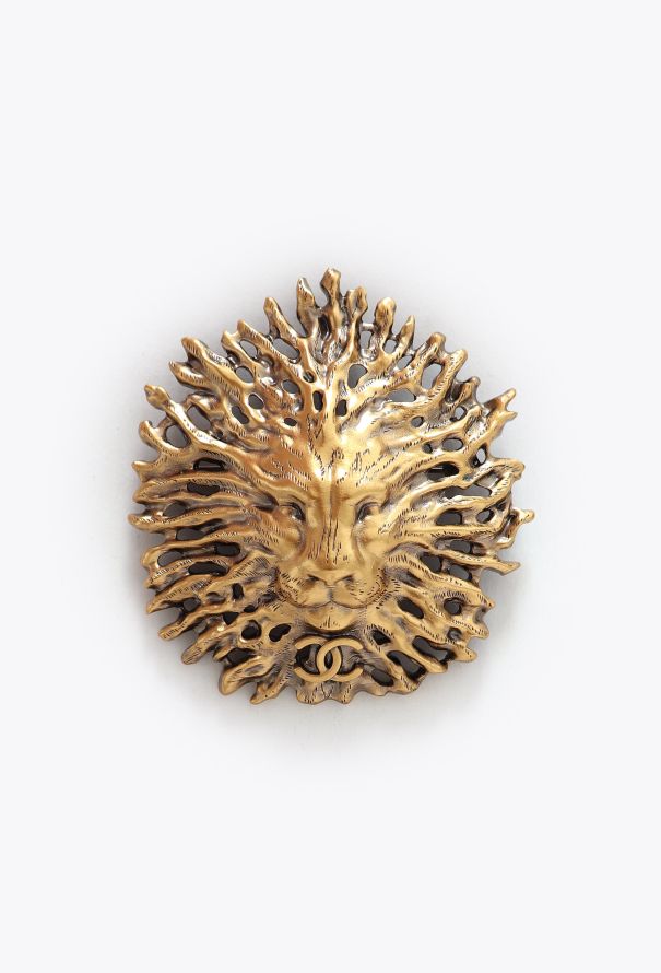 Chanel 2019 Sculpted Lion Head Brooch - 1