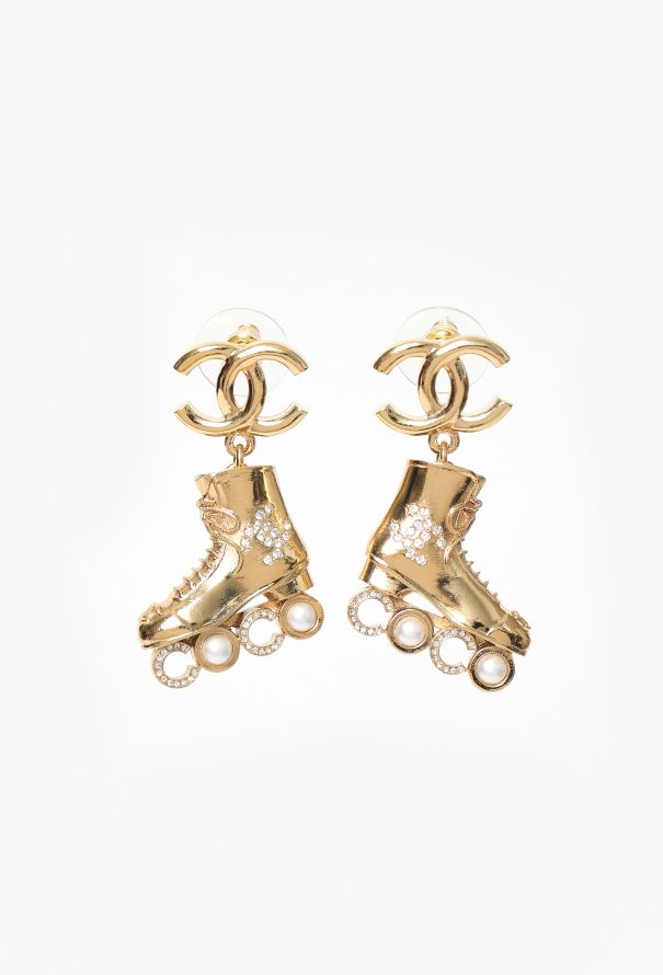 Chanel 2024 'CC' Rollerblade Earrings - 1
