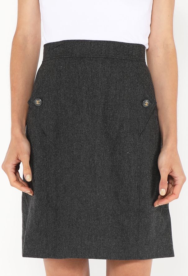 Chanel F/W 1994 High-Waisted 'CC' Skirt - 3