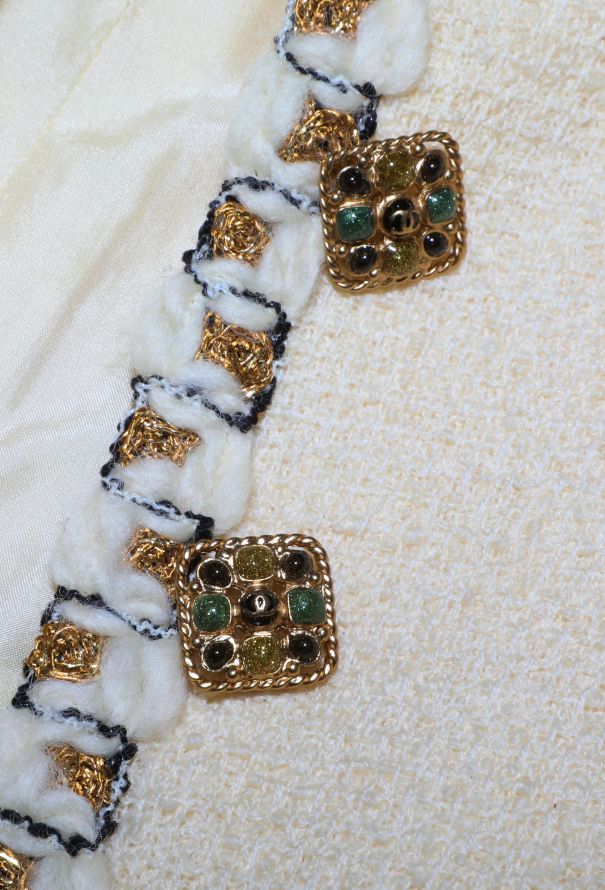 Chanel Pre-Fall 2011 Paris-Byzance Tweed Gripoix Ensemble - 14