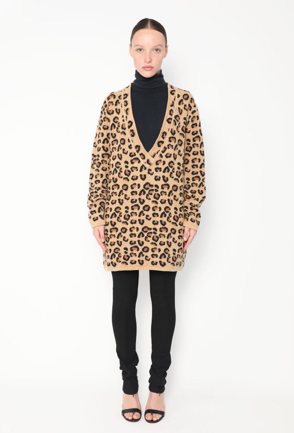 F/W 1991 Oversized Leopard Sweater | Authentic & Vintage | ReSee