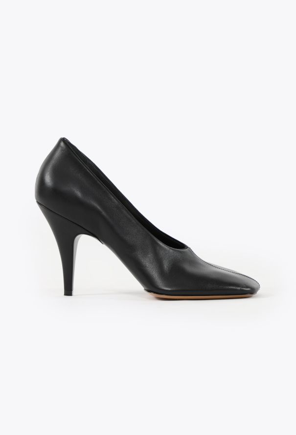 Phoebe Philo 2023 A1 Squared Calfskin Pumps - 1