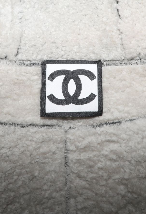 Chanel Fall 2008 'CC' Shearling Hooded Jacket - 10