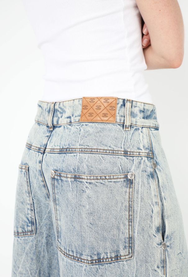 Chanel 2019 Washed Wide-Leg Jeans - 5