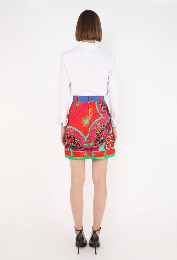 Gianni Versace Mandala Printed Mini Skirt, 1990 - 6