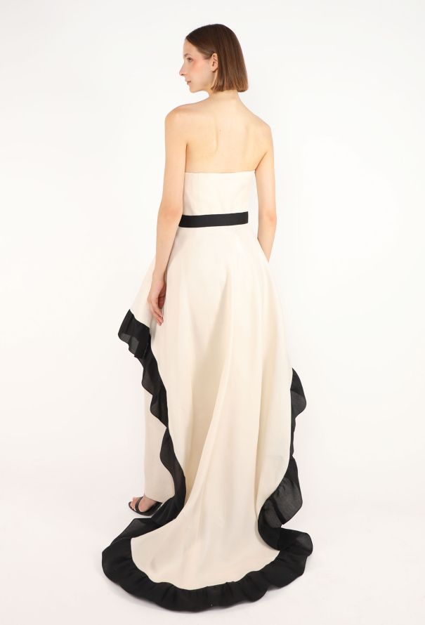 Givenchy Bicolor Silk Piqué Cape Ensemble, 1980s - 4