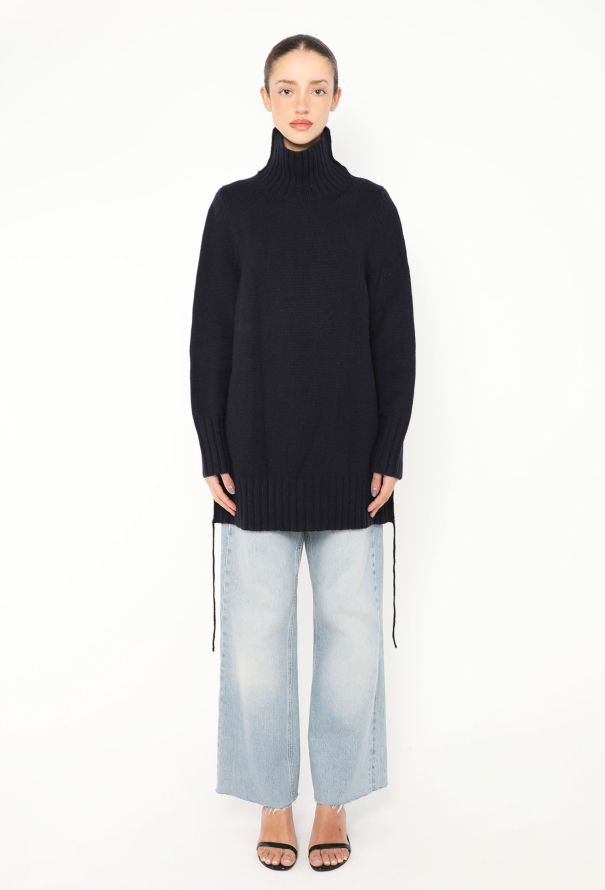The Row 2020 Cashmere String Turtleneck - 3