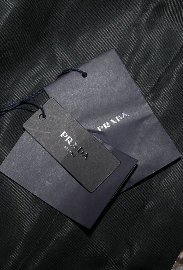 Prada F/W 2004 Belted Silk Printed Trench - 8