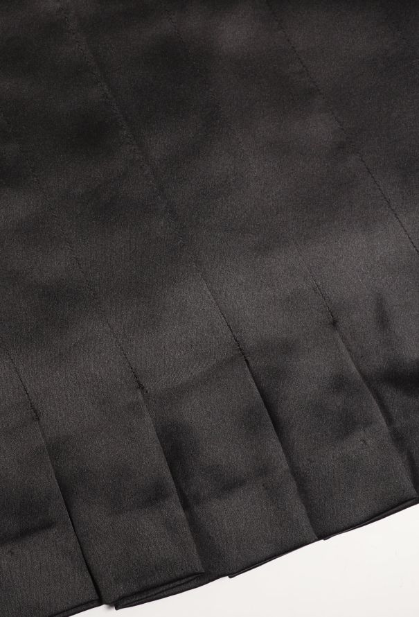 Chanel 2005 Pleated Charmeuse Skirt - 7 Chanel 2005 Pleated Charmeuse Skirt - 7
