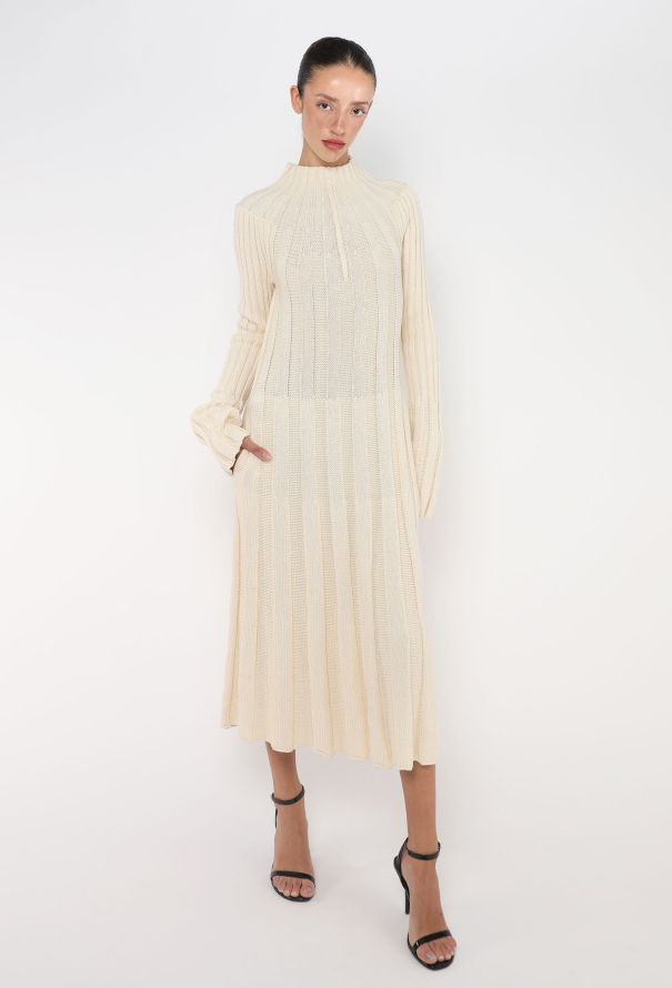 Céline Resort 2017 Fluted Knit Dress - 3