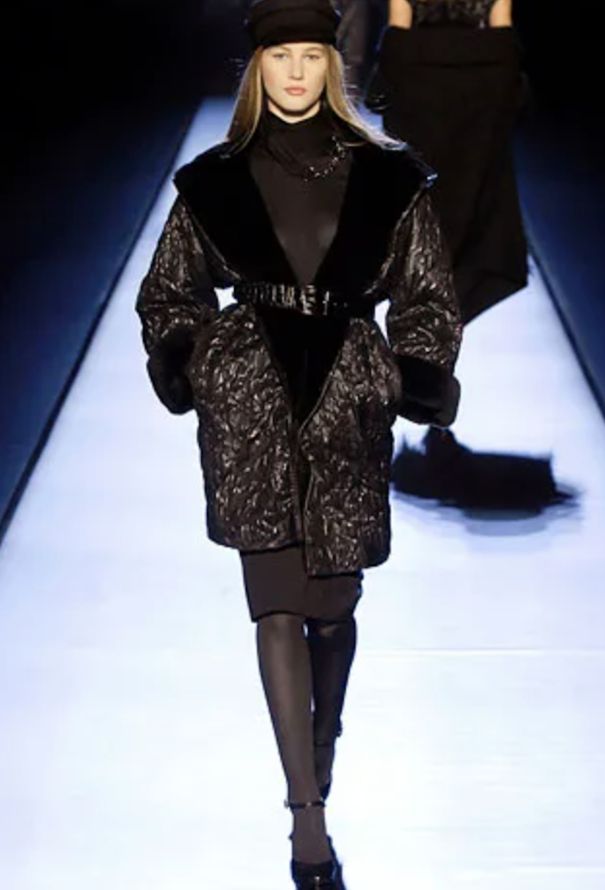 Hermès Belted Alpaca Shawl Coat, 2007 - 3